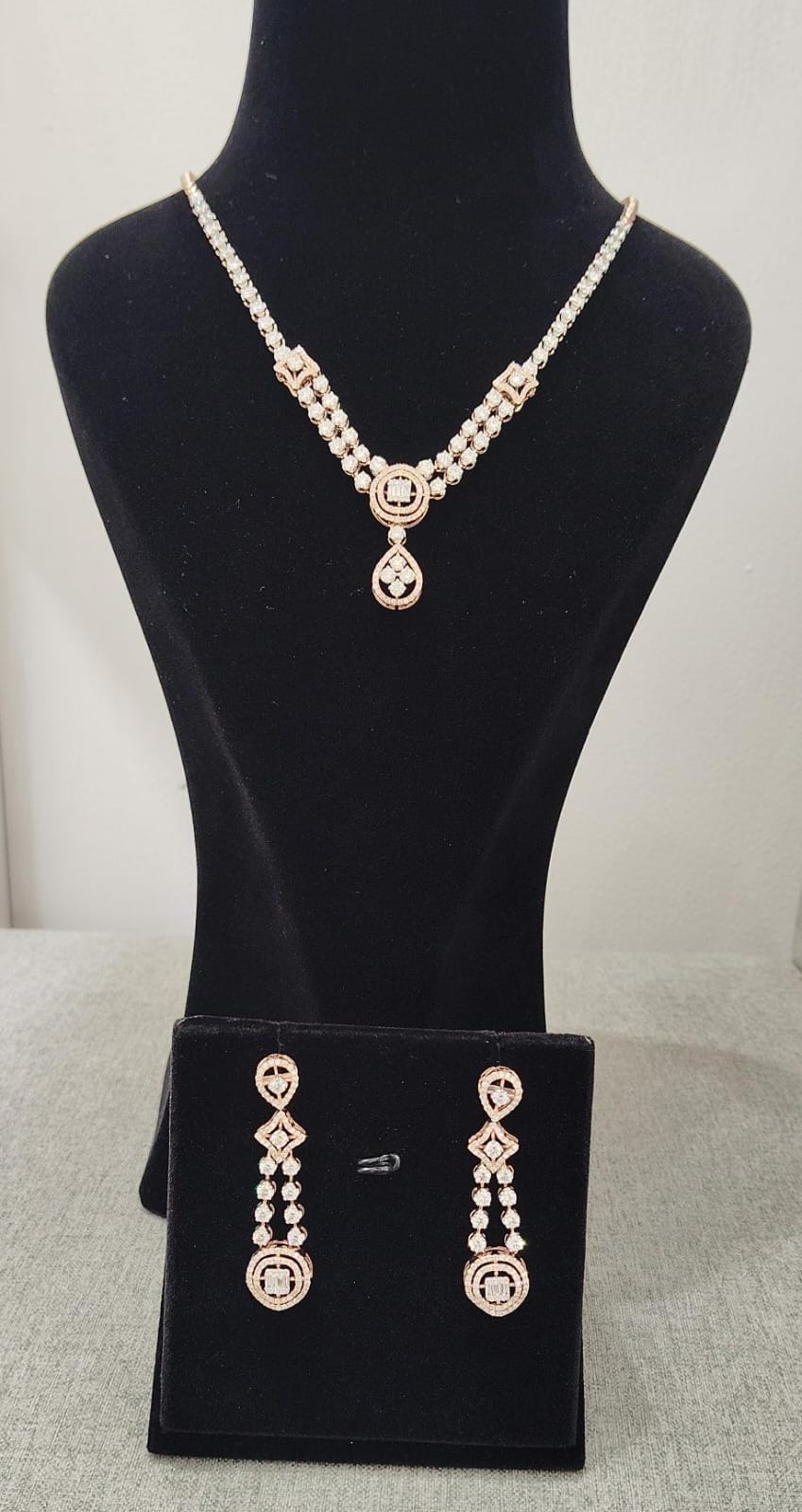 Delicate Diamond Chain Necklace